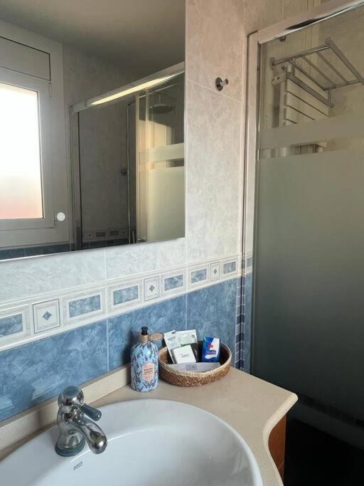 Apartmán Atico Luminoso Centrico Y Comodo Figueres  Exteriér fotografie