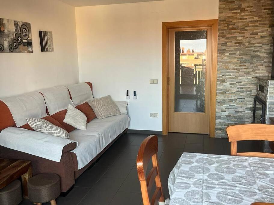 Apartmán Atico Luminoso Centrico Y Comodo Figueres  Exteriér fotografie